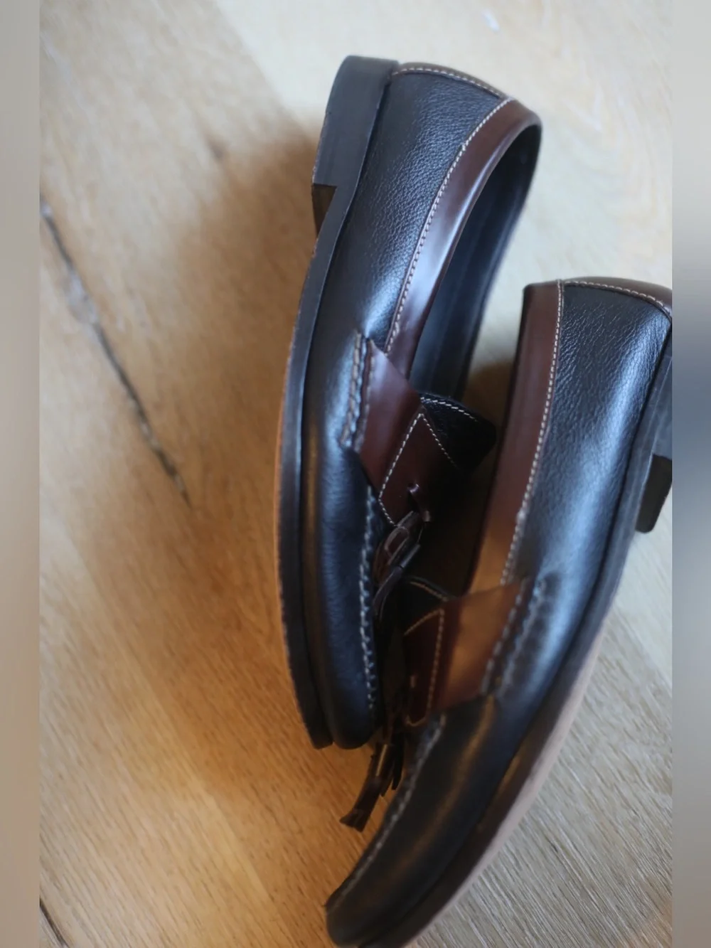 Cole Haan Two-Tone Brown Leather Tassel Loafers 9.5